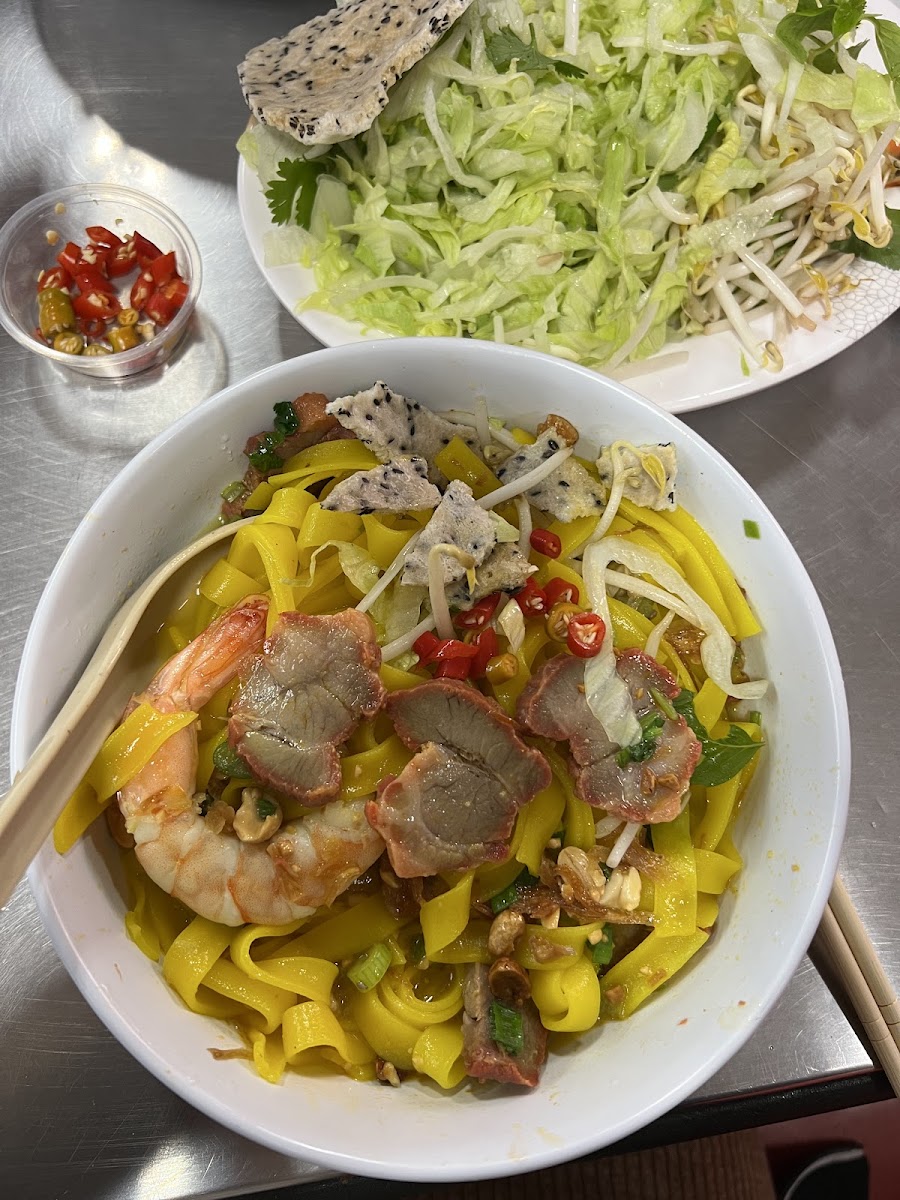 Bon Crawfish Hut Photos 2